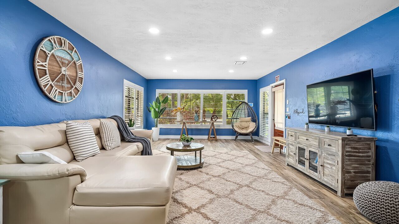 Photo of Bedroom in South Lake