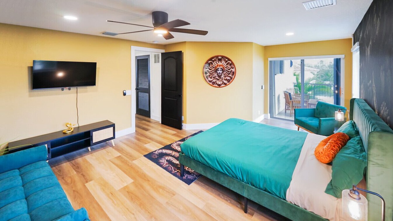 Photo of Bedroom in Lauderdale Beach