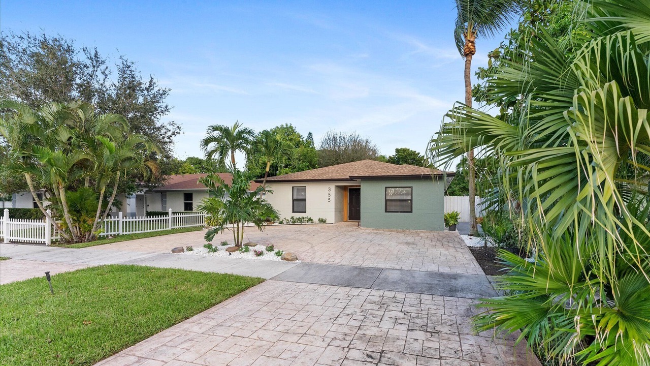 Photo of Outdoor in Delray Beach