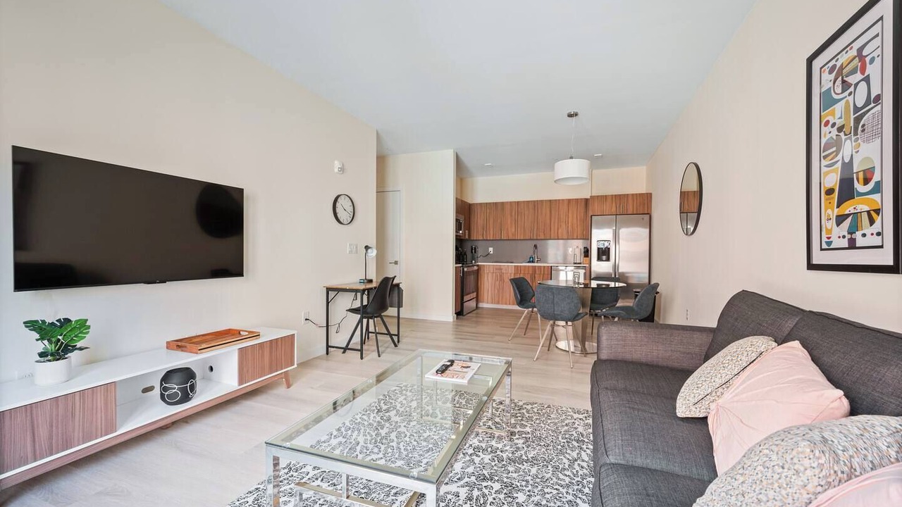 Photo of Livingroom in Newark
