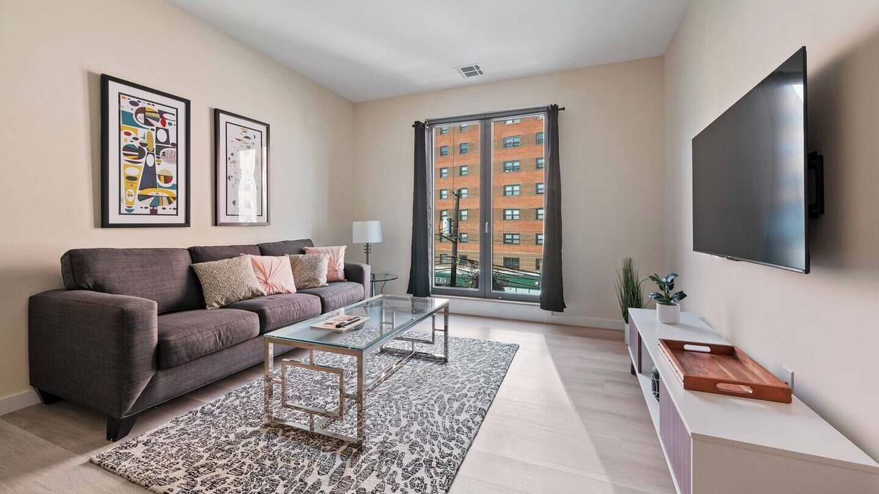 Photo of Livingroom in Newark