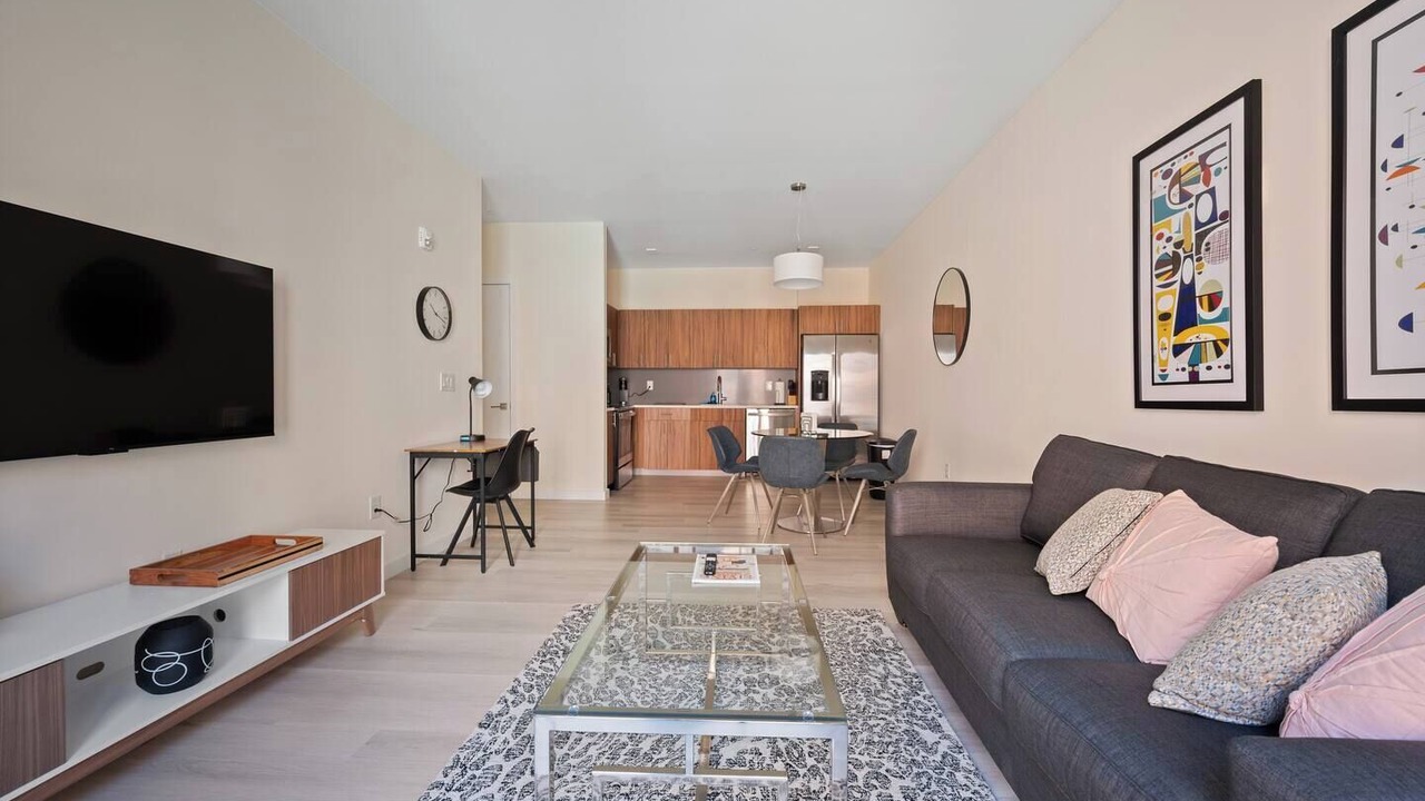 Photo of Livingroom in Newark