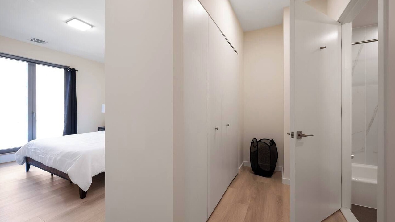 Photo of Bedroom in Newark