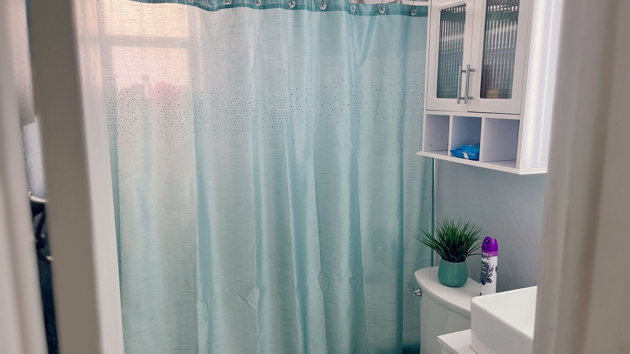 Photo of Bathroom in Davie