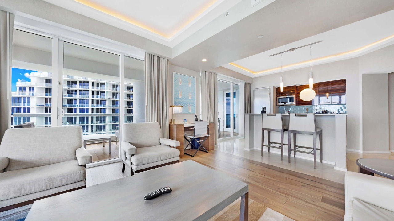 Photo of Livingroom in Central Beach
