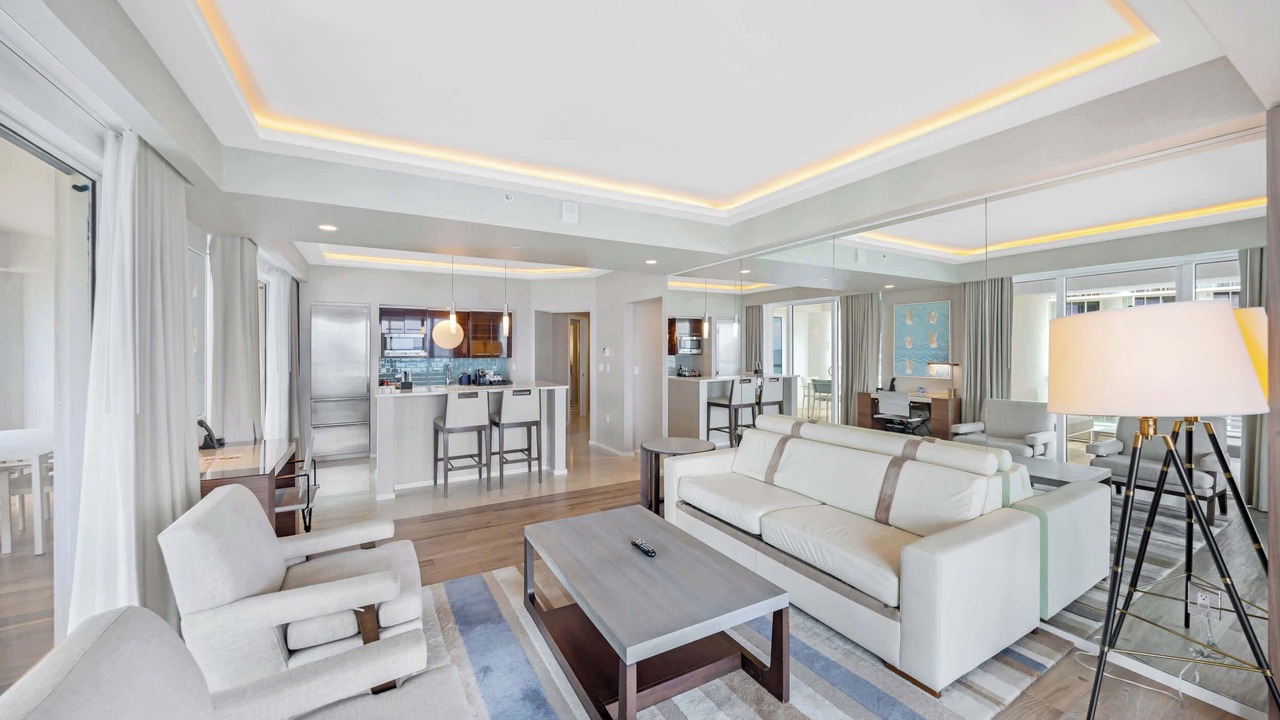 Photo of Livingroom in Central Beach
