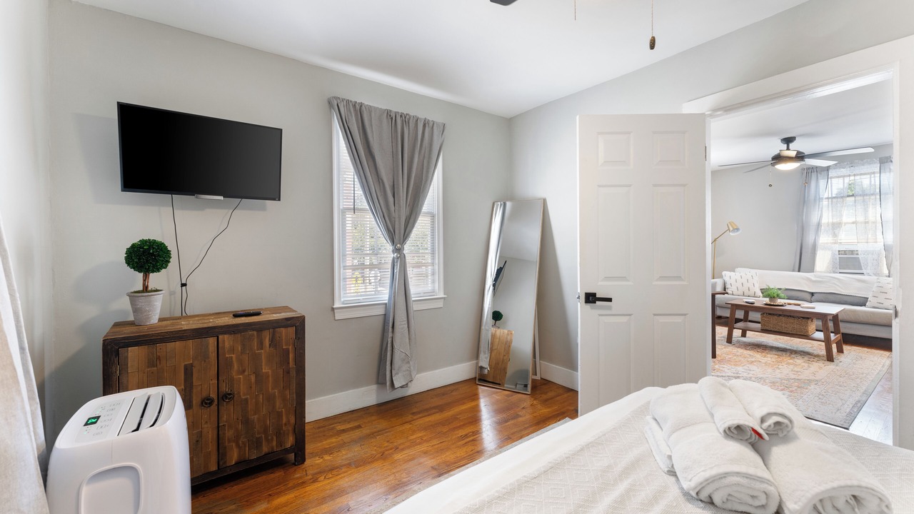 Photo of Bedroom in Old Town Fredericksburg