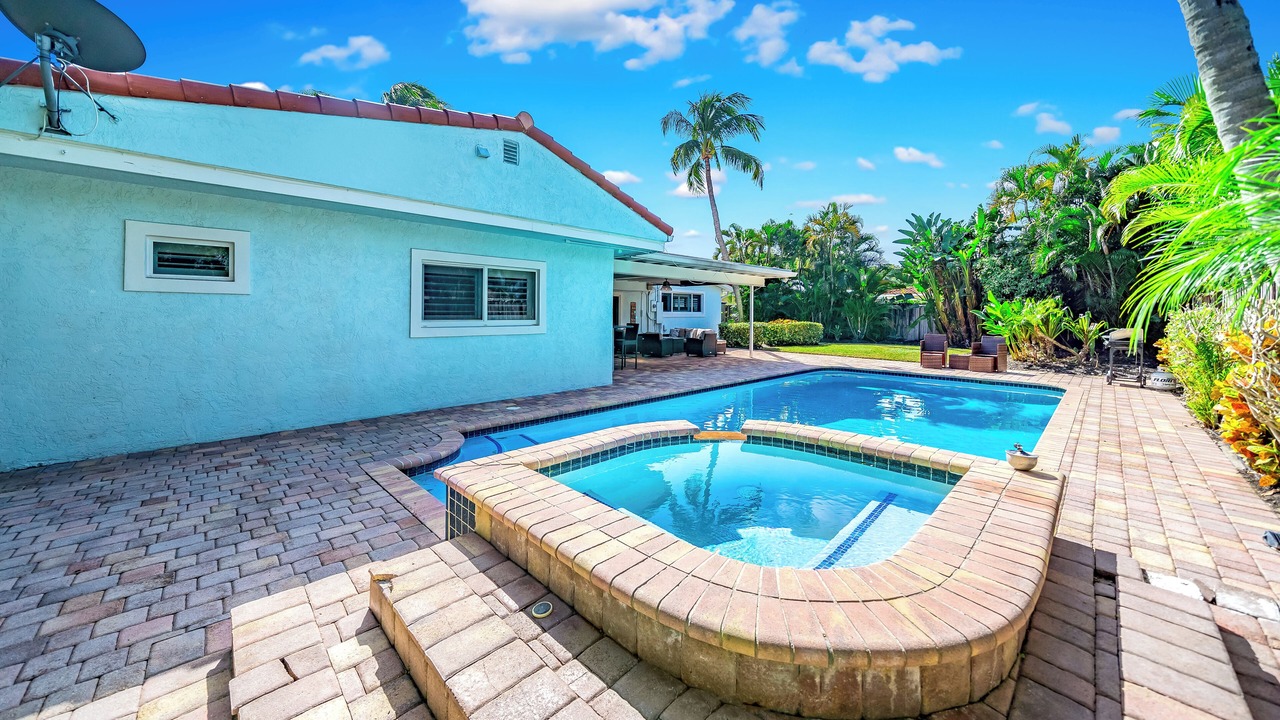 Photo of Outdoor in Lighthouse Point