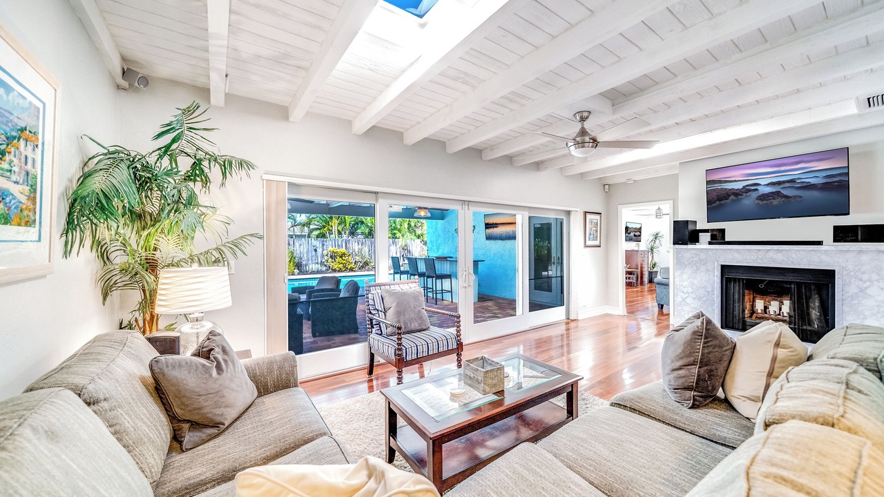 Photo of Livingroom in Lighthouse Point