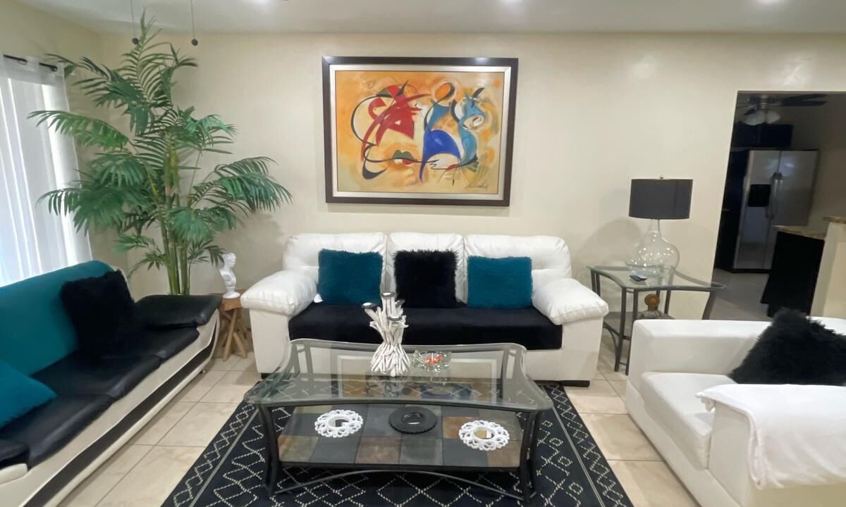 Photo of Livingroom in Highland Garden