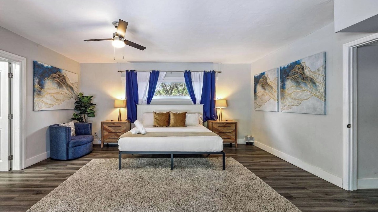 Photo of Bedroom in South Lake