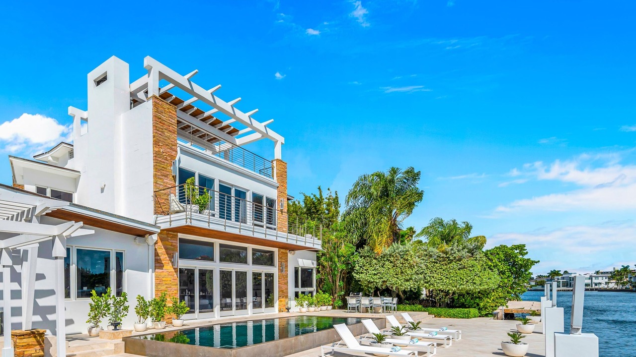 Photo of Outdoor in Coral Ridge