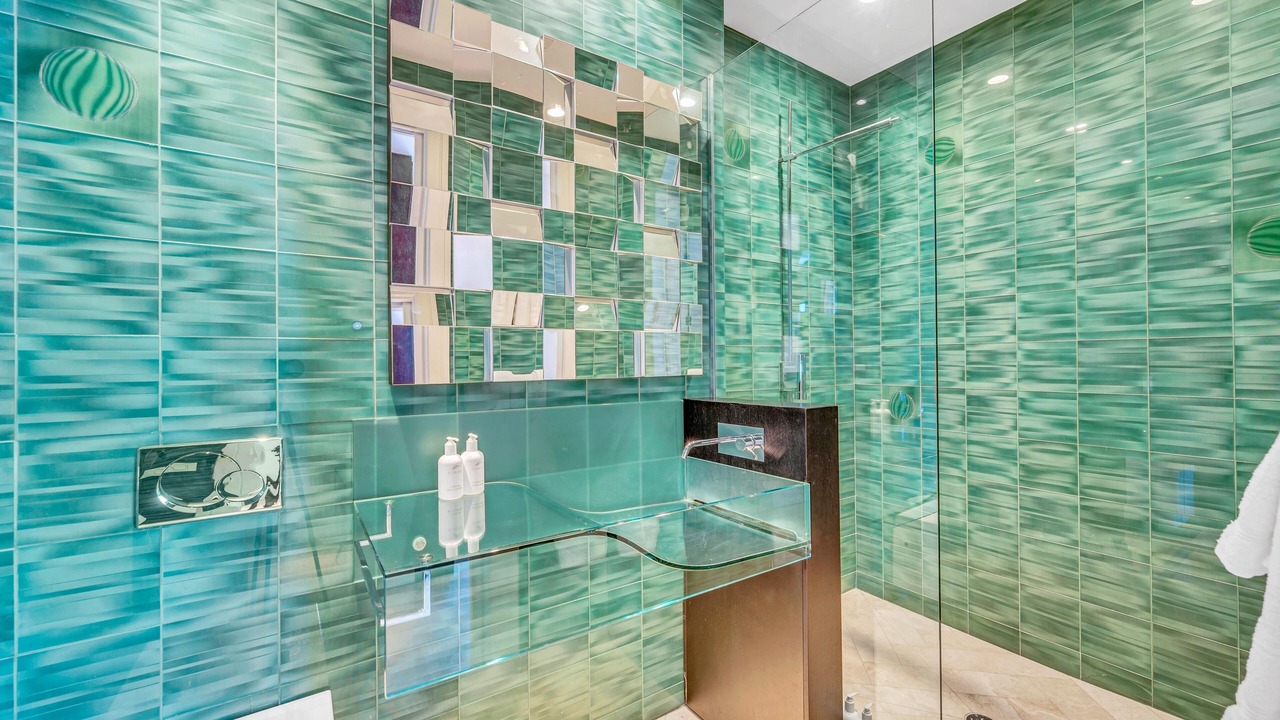 Photo of Bathroom in Coral Ridge
