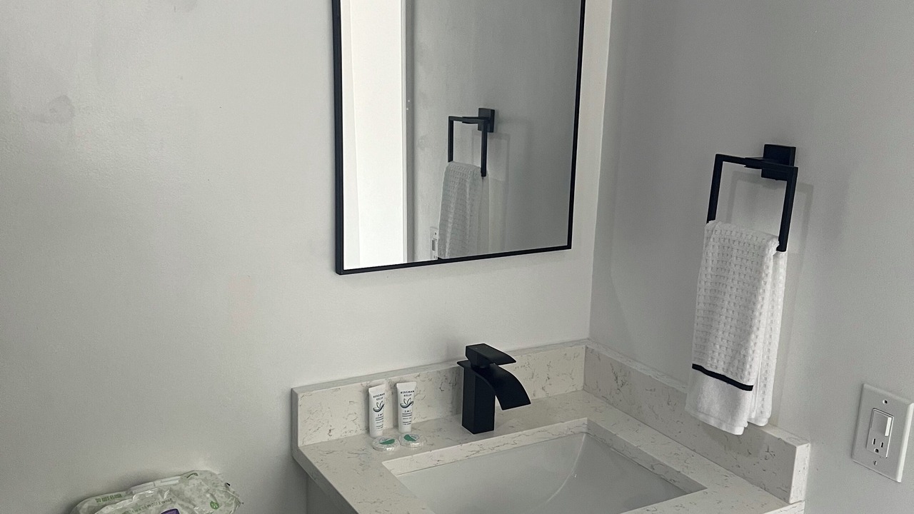 Photo of Bathroom in Miami Gardens