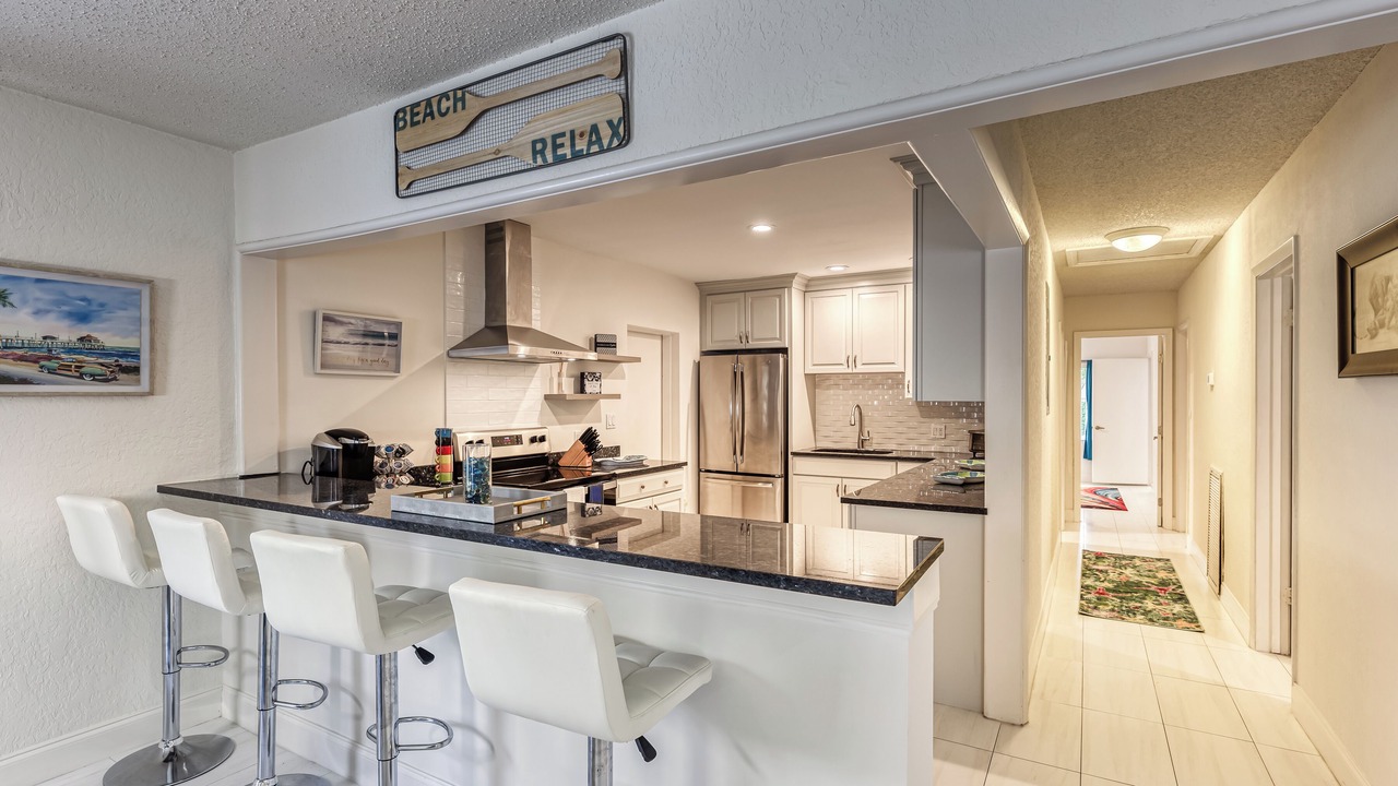 Photo of Kitchen in Lauderdale Beach