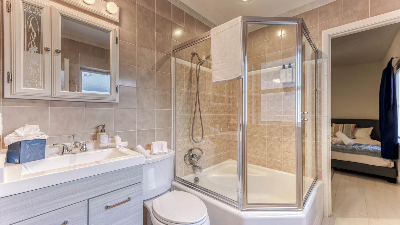 Photo of Bathroom in Lauderdale Beach