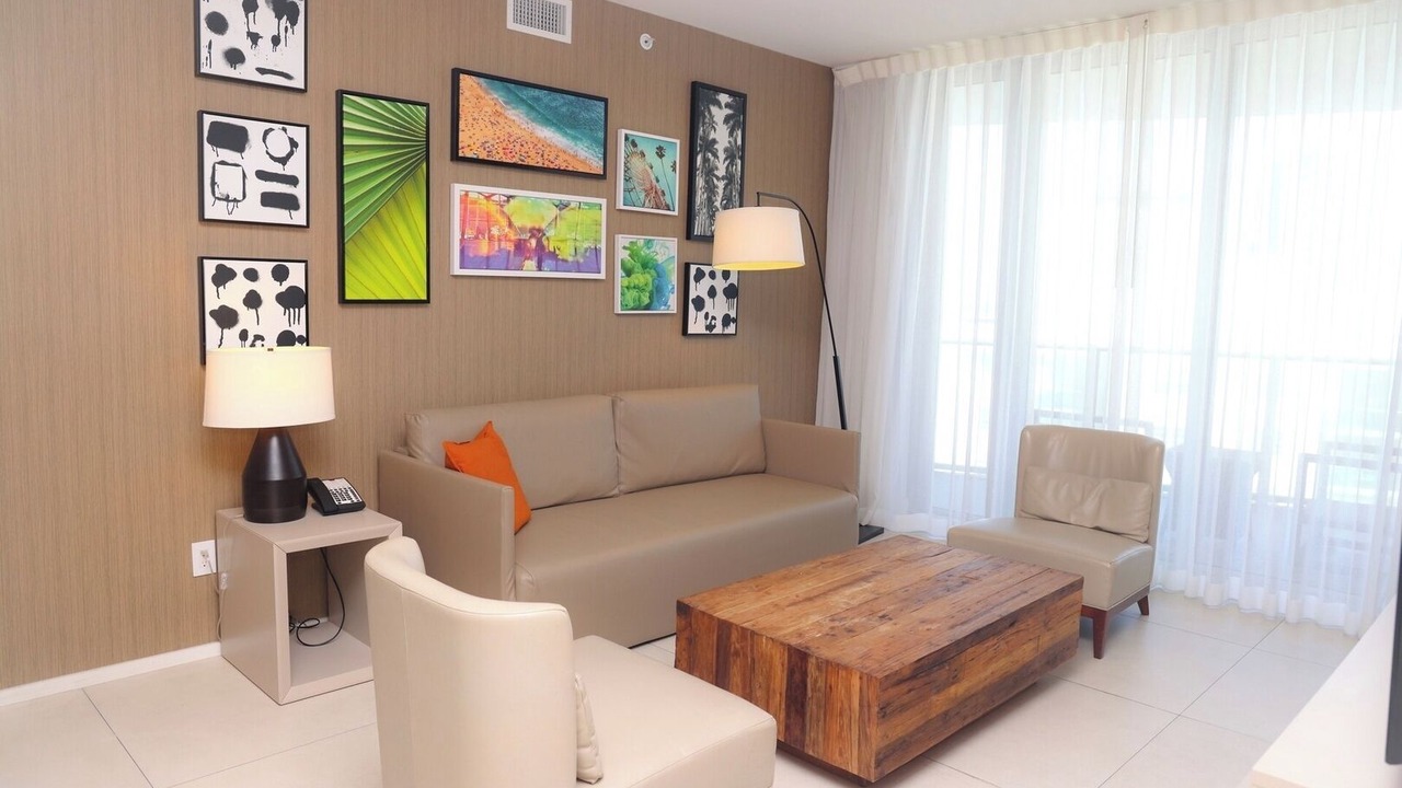 Photo of Livingroom in Hollywood South Central Beach