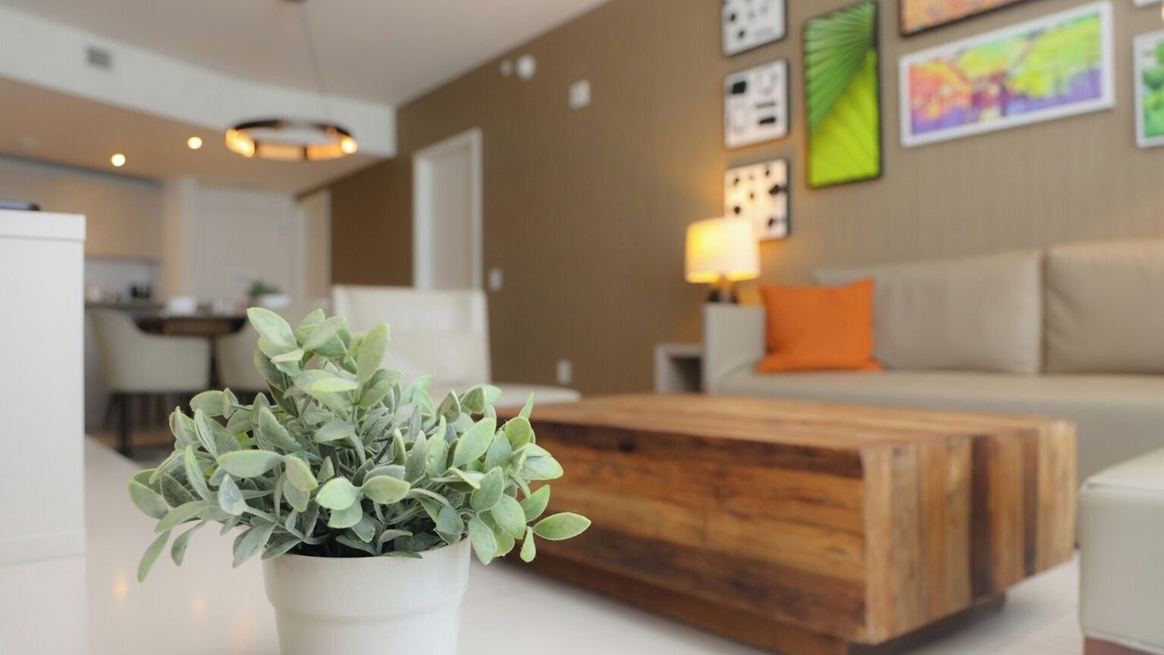 Photo of Livingroom in Hollywood South Central Beach