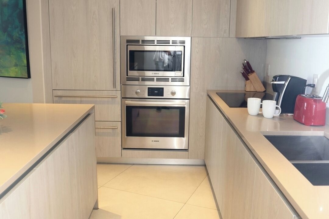 Photo of Kitchen in Hollywood South Central Beach