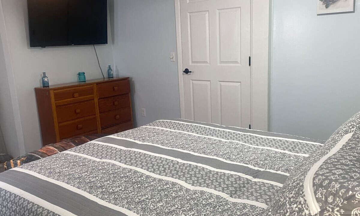 Photo of Bedroom in Verona Beach