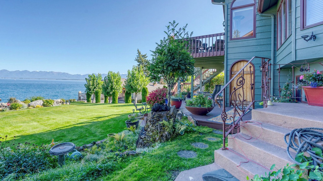 Photo of Outdoor in Lakeside