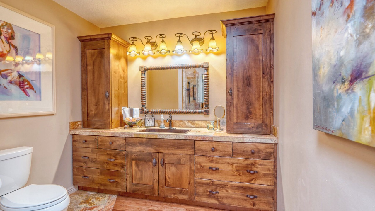 Photo of Bathroom in Lakeside