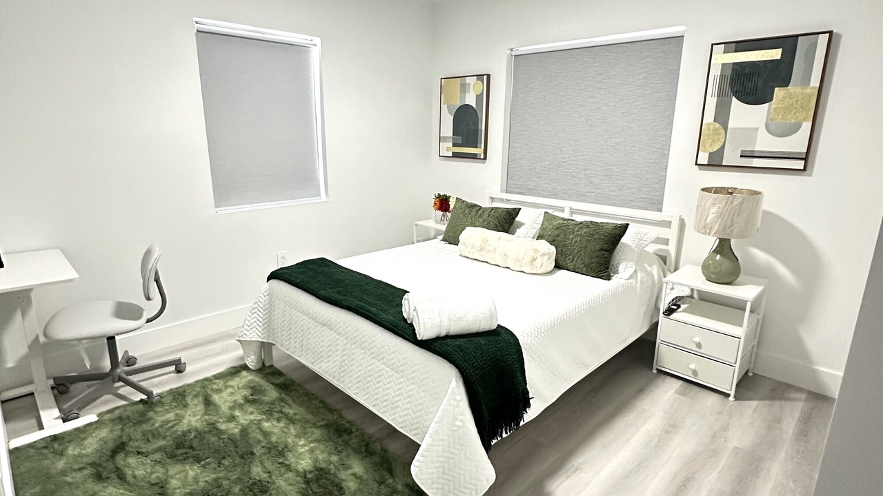 Photo of Bedroom in Allapattah