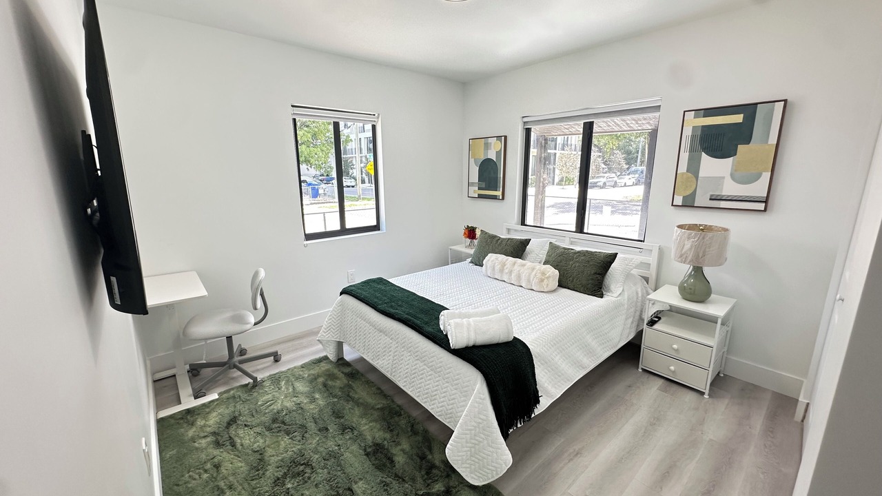 Photo of Bedroom in Allapattah