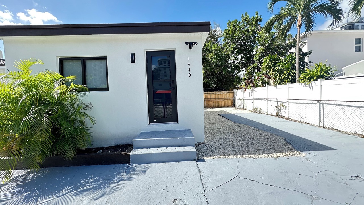 Photo of Outdoor in Allapattah