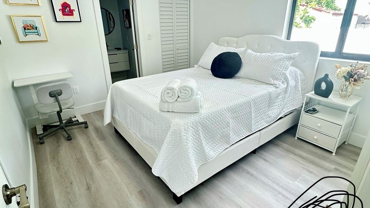 Photo of Bedroom in Allapattah