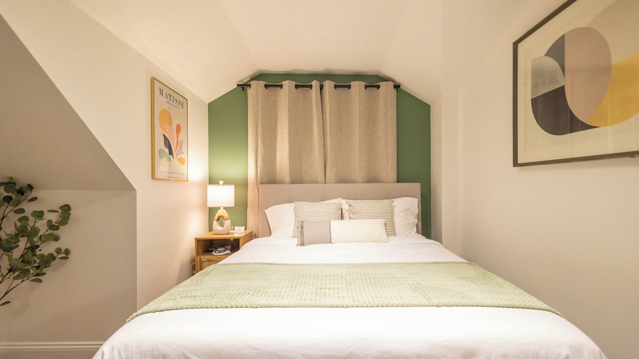 Photo of Bedroom in Bloomfield