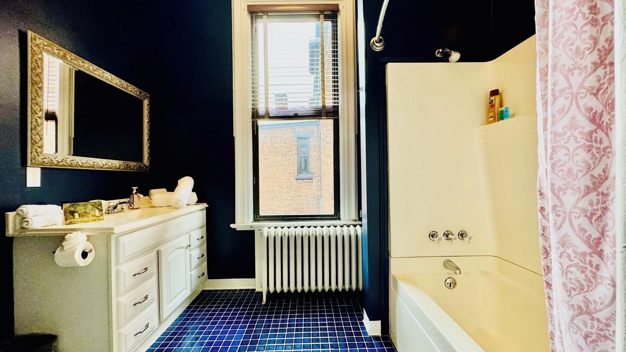 Photo of Bathroom in Allegheny-West