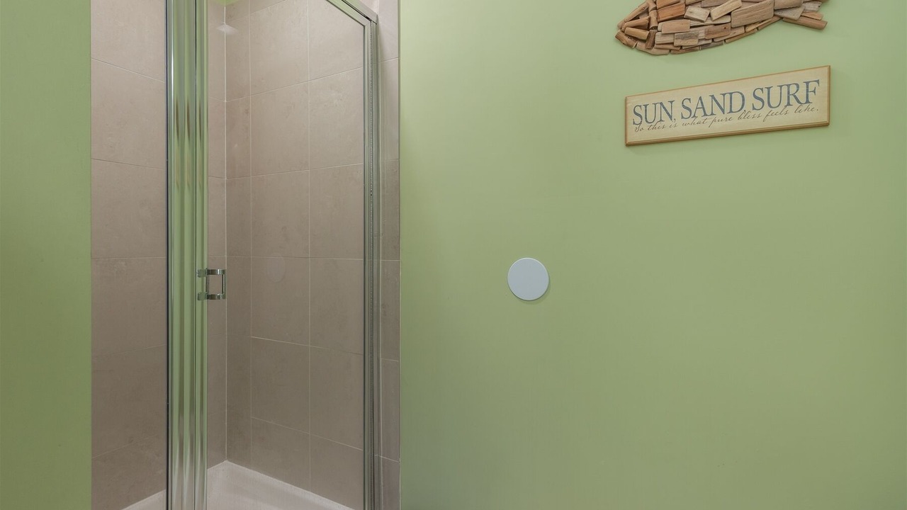 Photo of Bathroom in Sunset Island