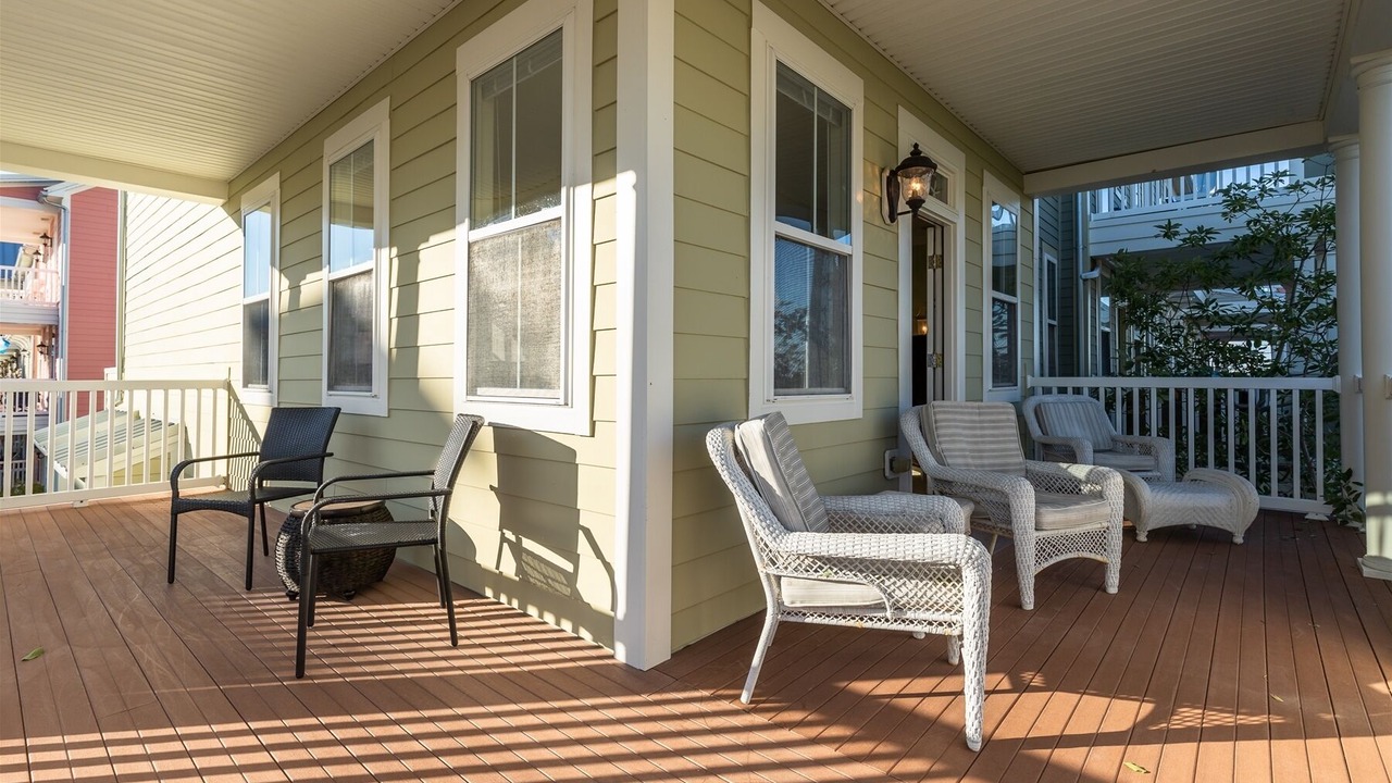 Photo of Patio Balcony in Sunset Island
