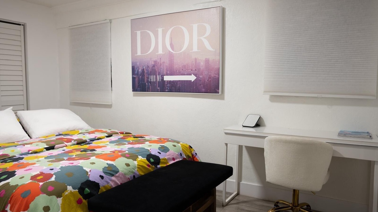 Photo of Bedroom in Highland Garden