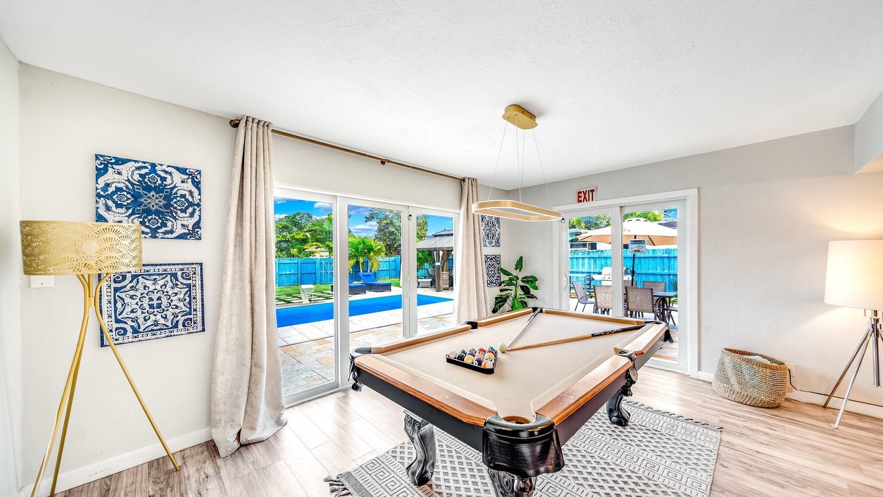 Photo of Bedroom in Dania Beach