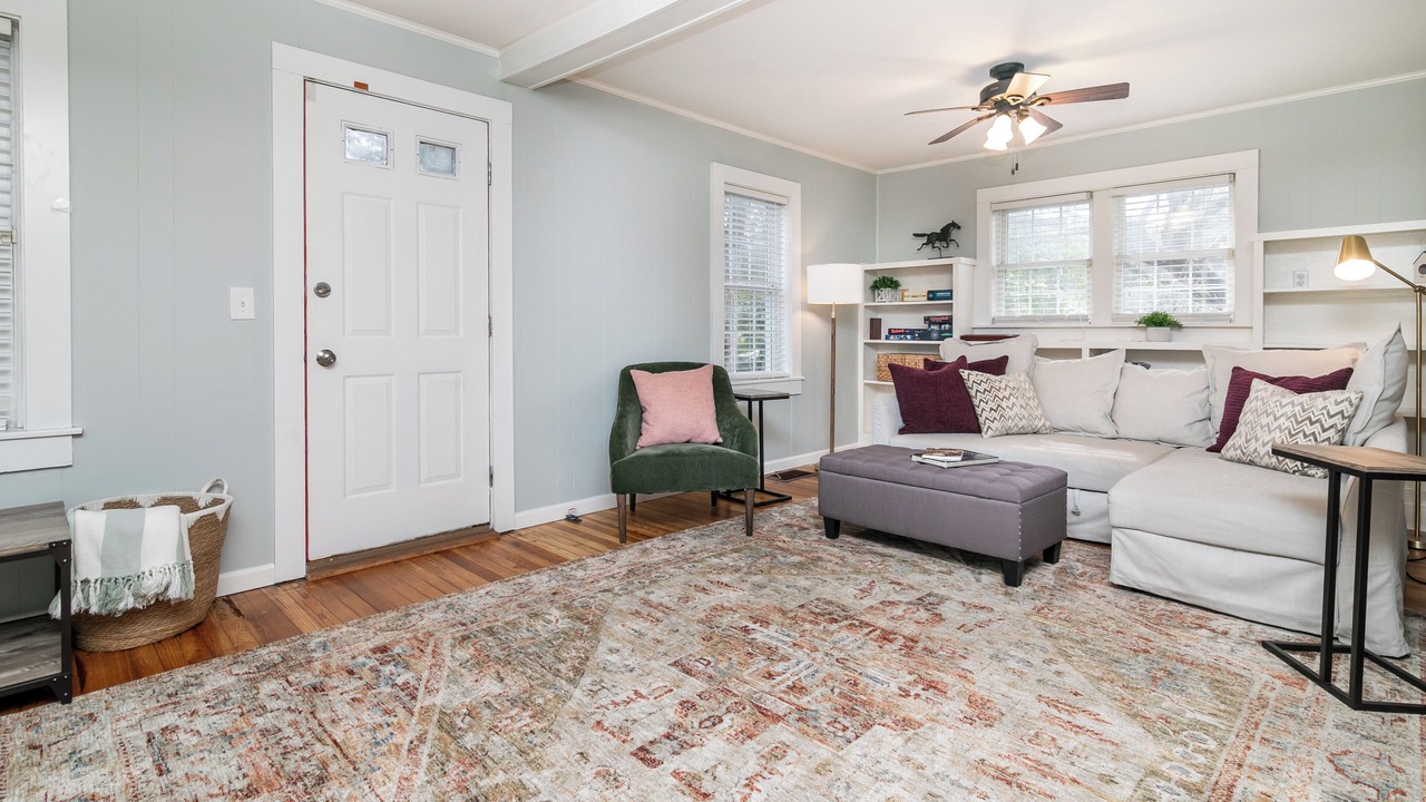 Photo of Livingroom in Salisbury