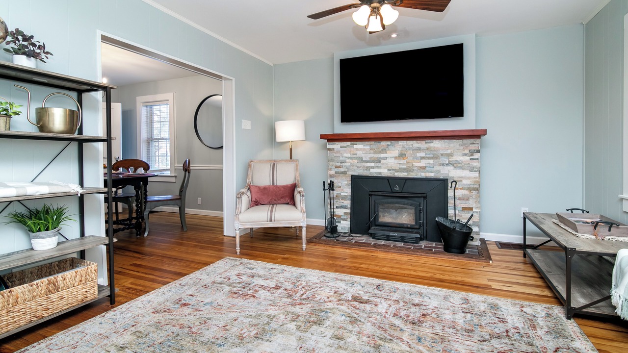 Photo of Livingroom in Salisbury