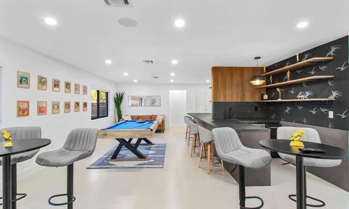 Photo of Bedroom in Davie