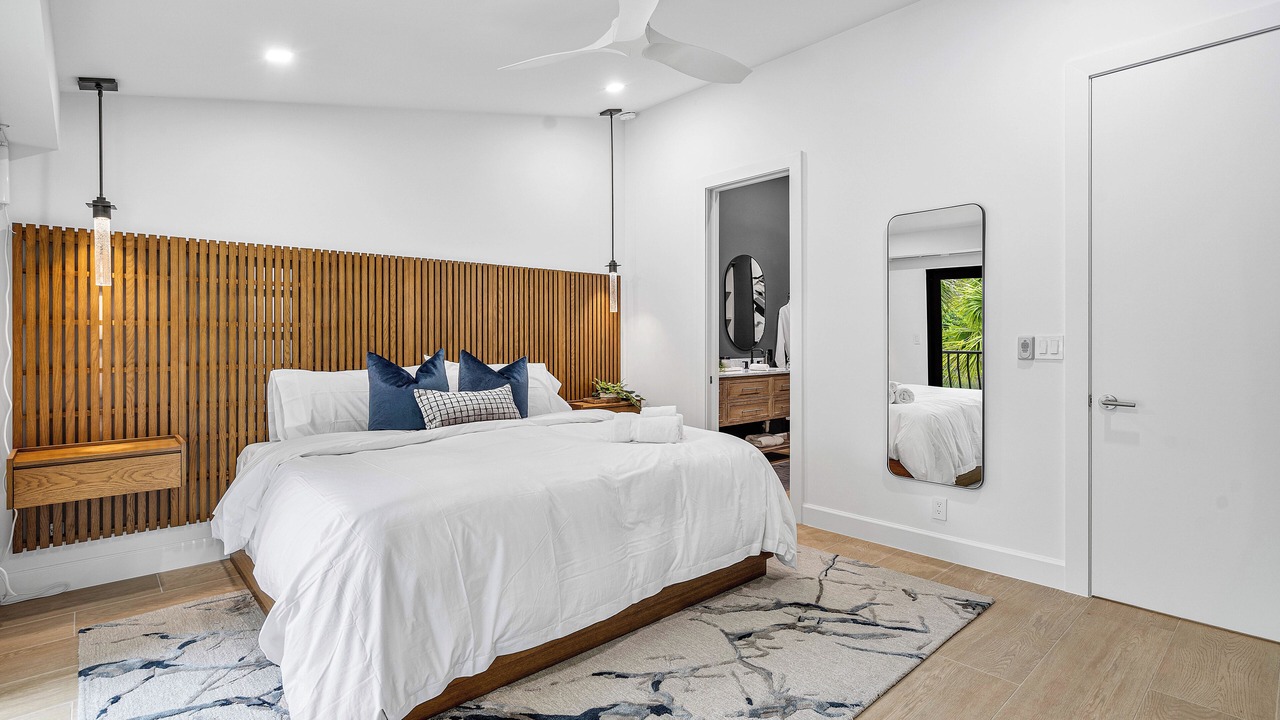 Photo of Bedroom in Deerfield Beach