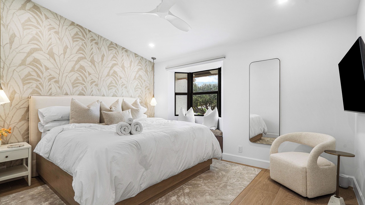 Photo of Bedroom in Deerfield Beach
