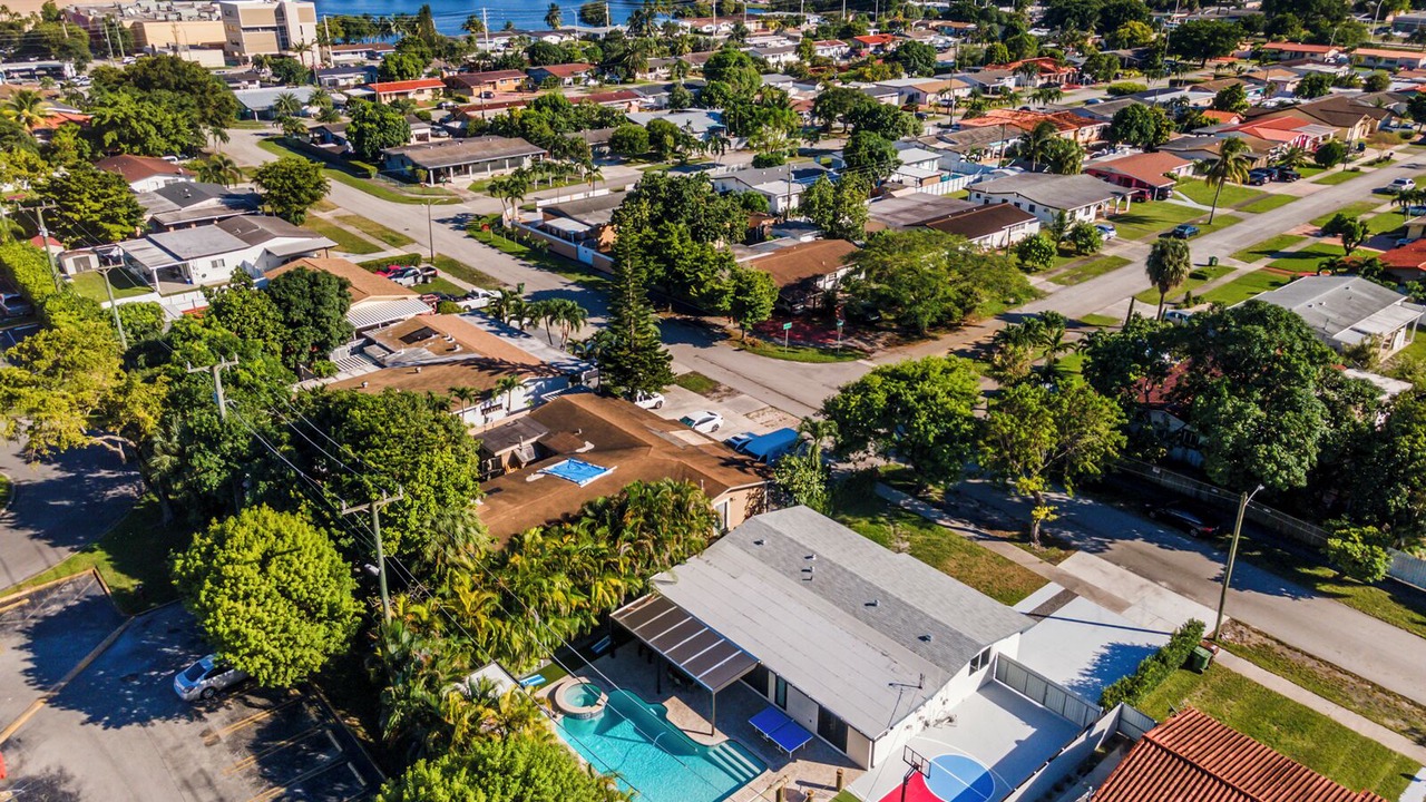 Photo of Others in Hialeah
