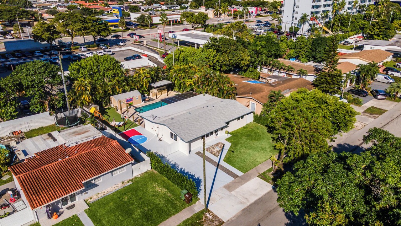 Photo of Outdoor in Hialeah
