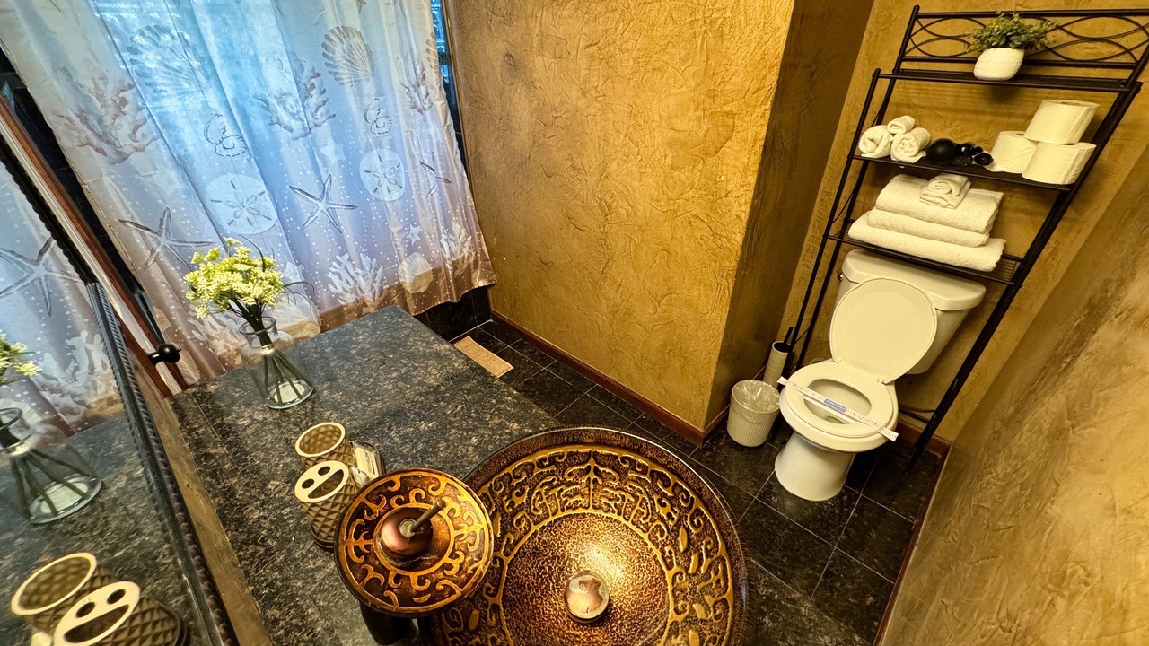 Photo of Bathroom in Lauderhill