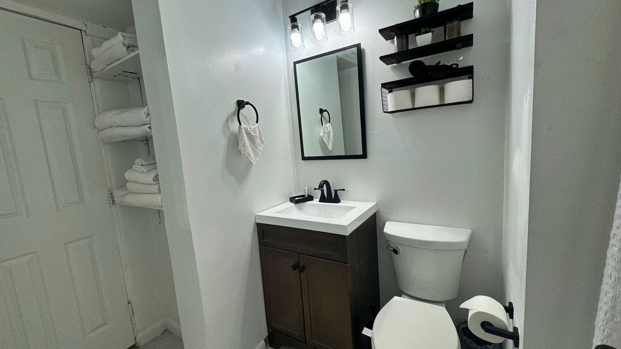 Photo of Bathroom in Lauderhill