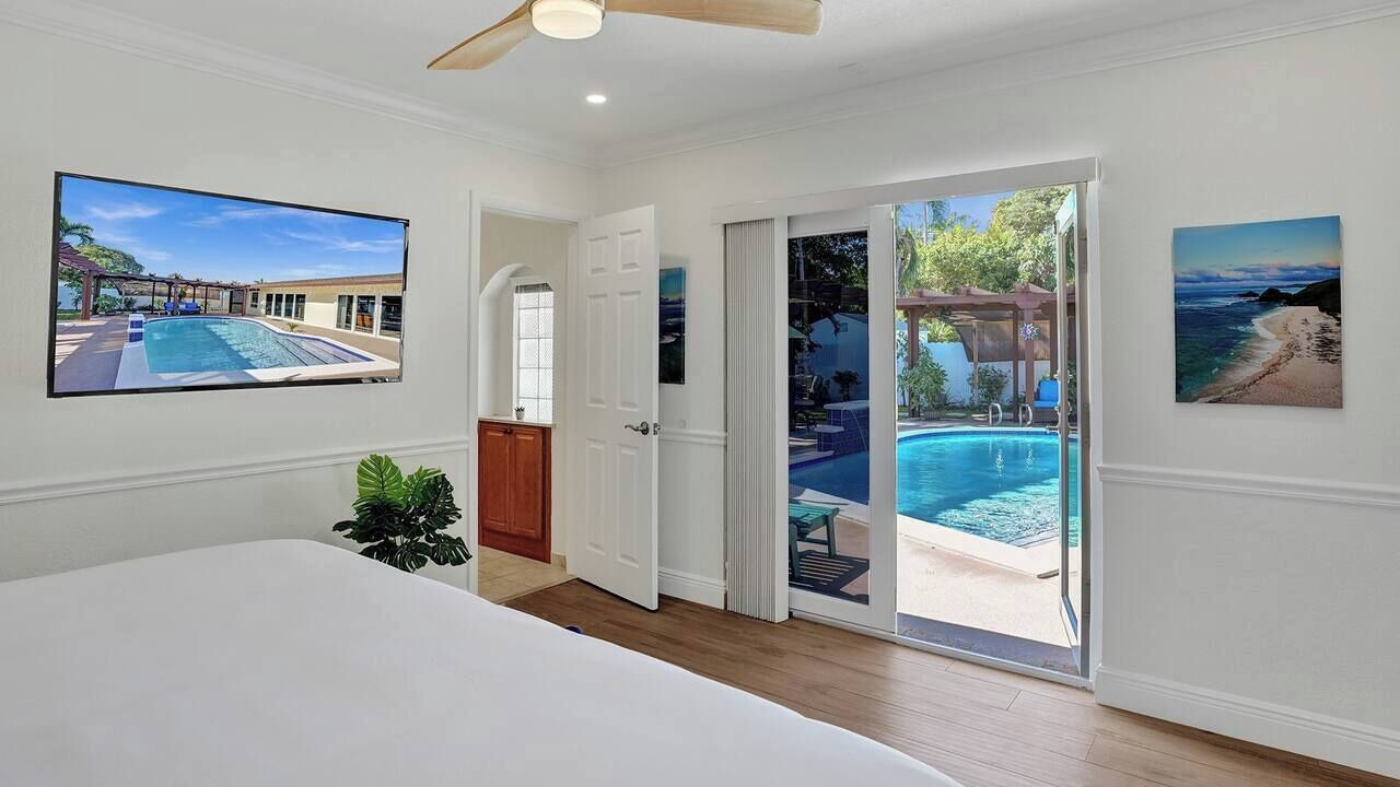 Photo of Outdoor in Hollywood Hills