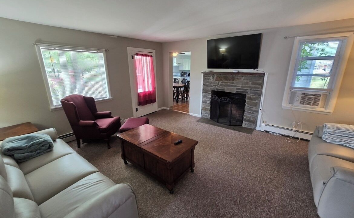 Photo of Livingroom in Milford