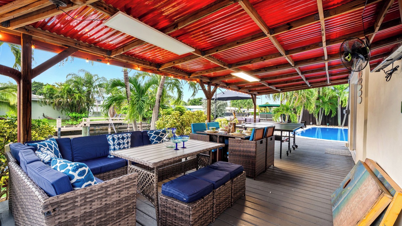 Photo of Patio Balcony in Boulevard Park Isles