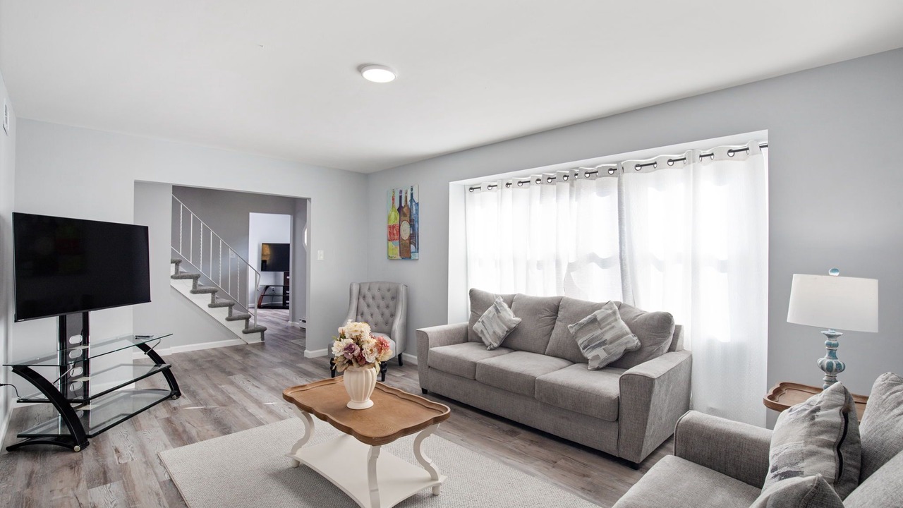 Photo of Livingroom in Pennsville