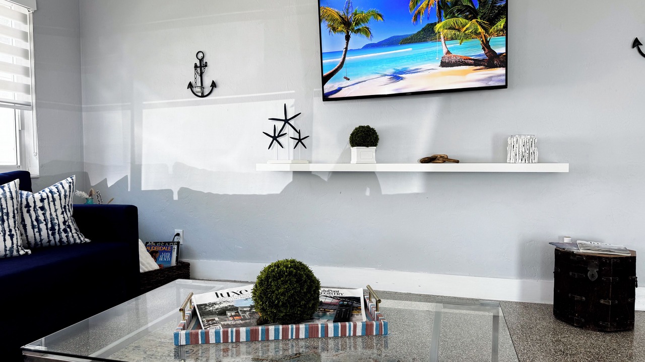 Photo of Livingroom in Royal Poinciana